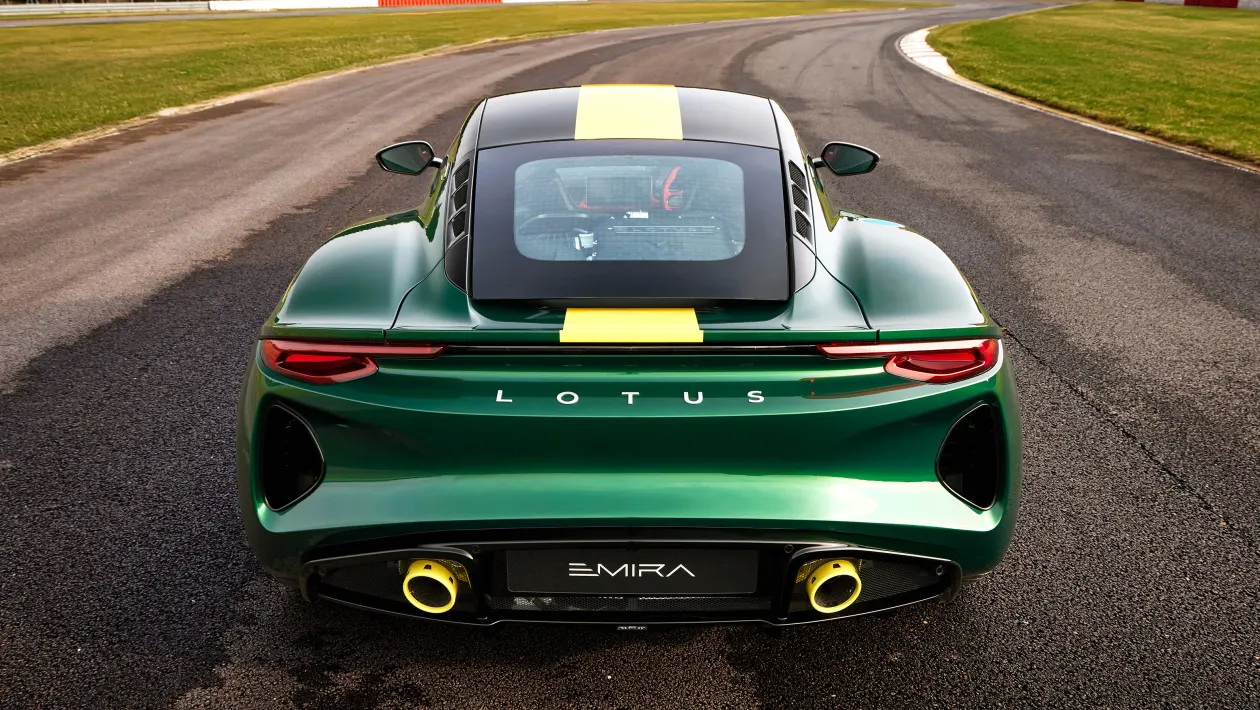 Η Lotus τίμησε τον Jim Clark μέσω της Εmira Clark Edition